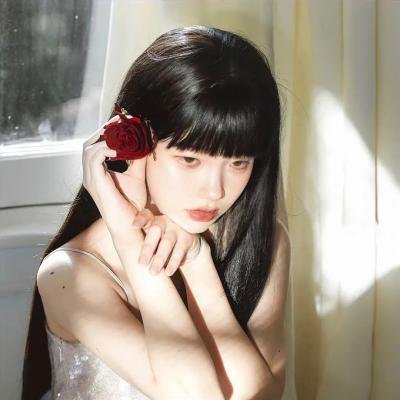 一个死气沉沉的夏天